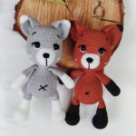 DIY háčkovací set Liška Ellen bez brožurky, nůžek a háčku č.2,5 - více barev